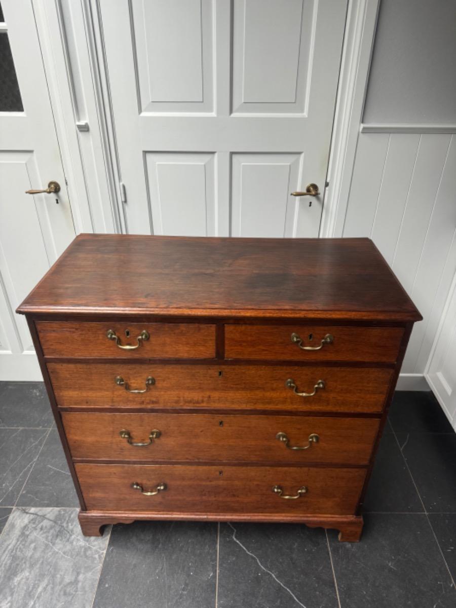 Antieke Engelse ladekast commode ca 1780