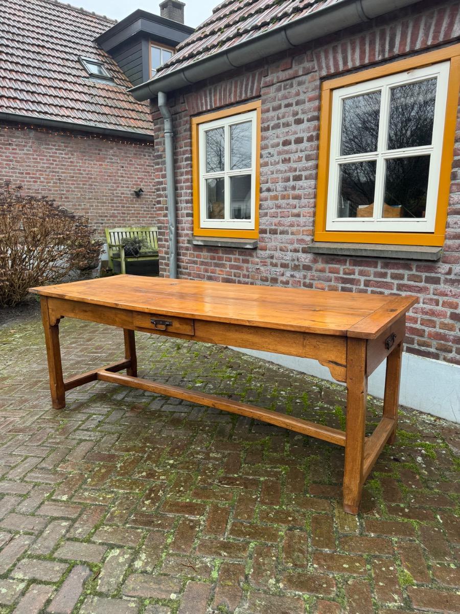 Antieke Franse eettafel boerentafel 