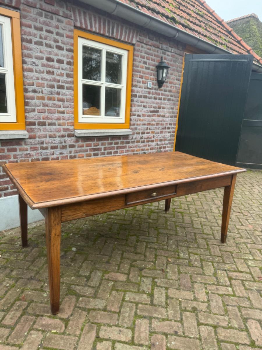 Antieke Franse eettafel tafel 