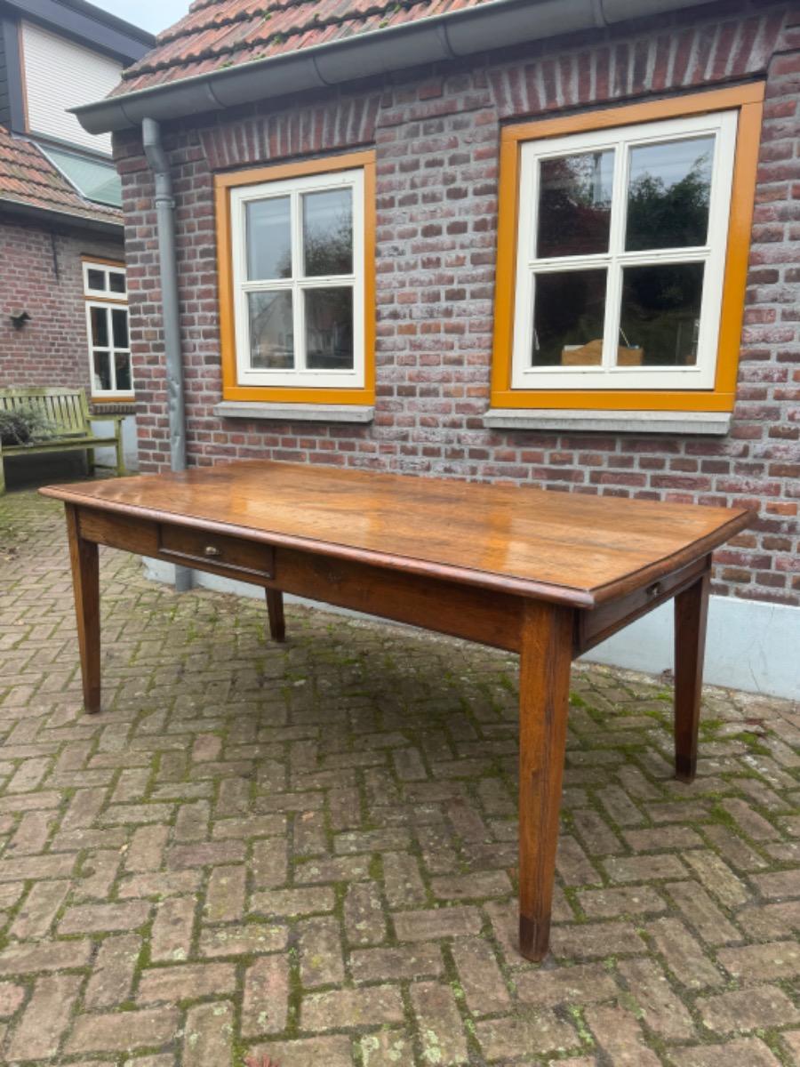 Antieke Franse eettafel tafel 