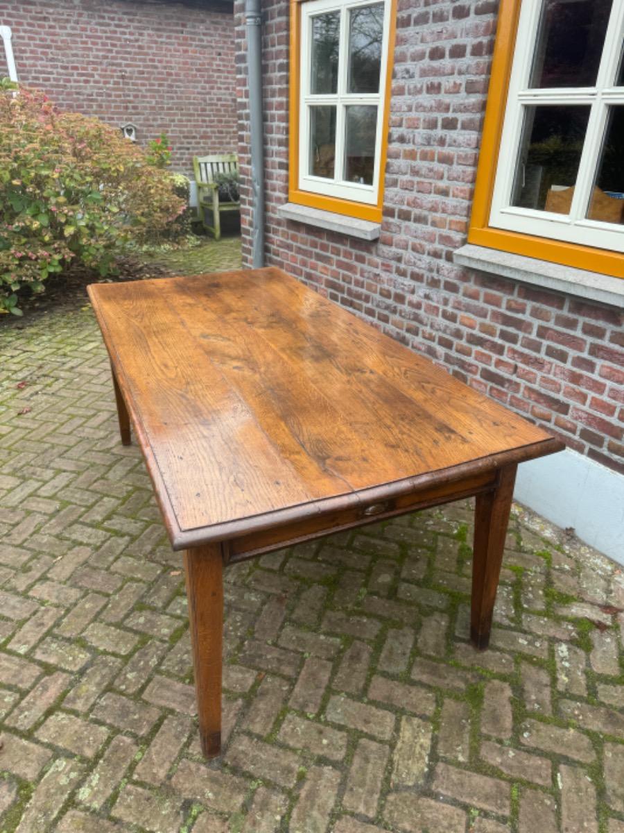 Antieke Franse eettafel tafel 