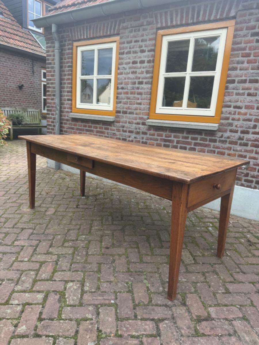 Antieke Franse eettafel tafel boerentafel 