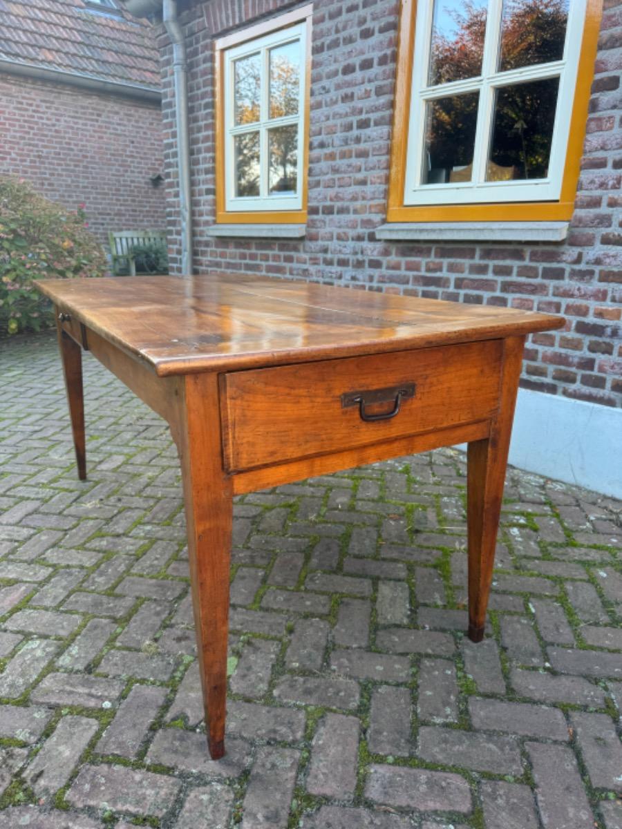 Antieke Franse eettafel tafel boerentafel 