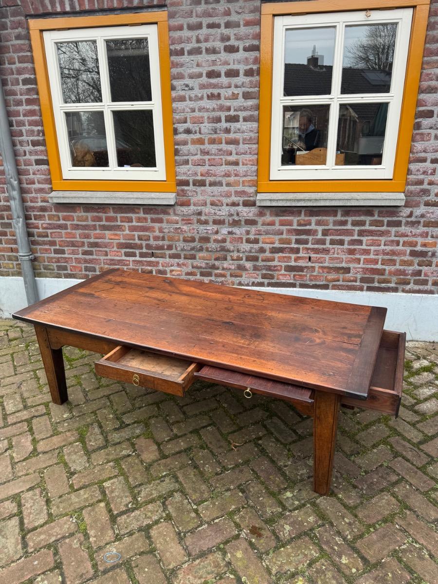 Coffee table ca 1800 chestnut (T7)