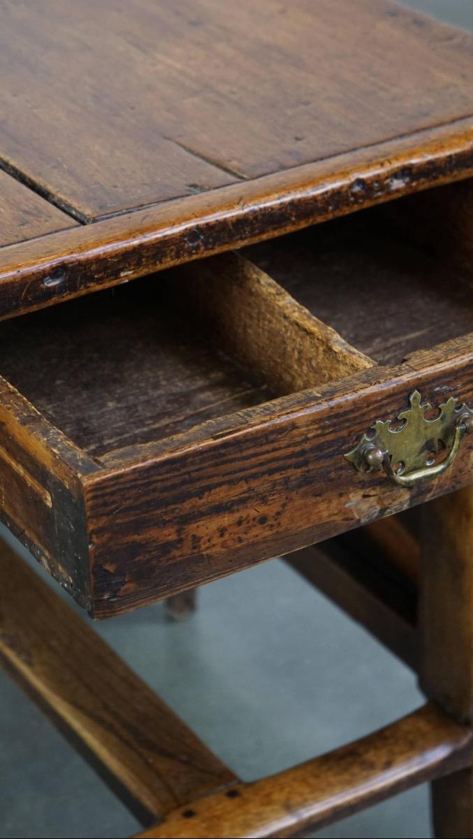 Drop leaf kitchen table 18th century (T8)