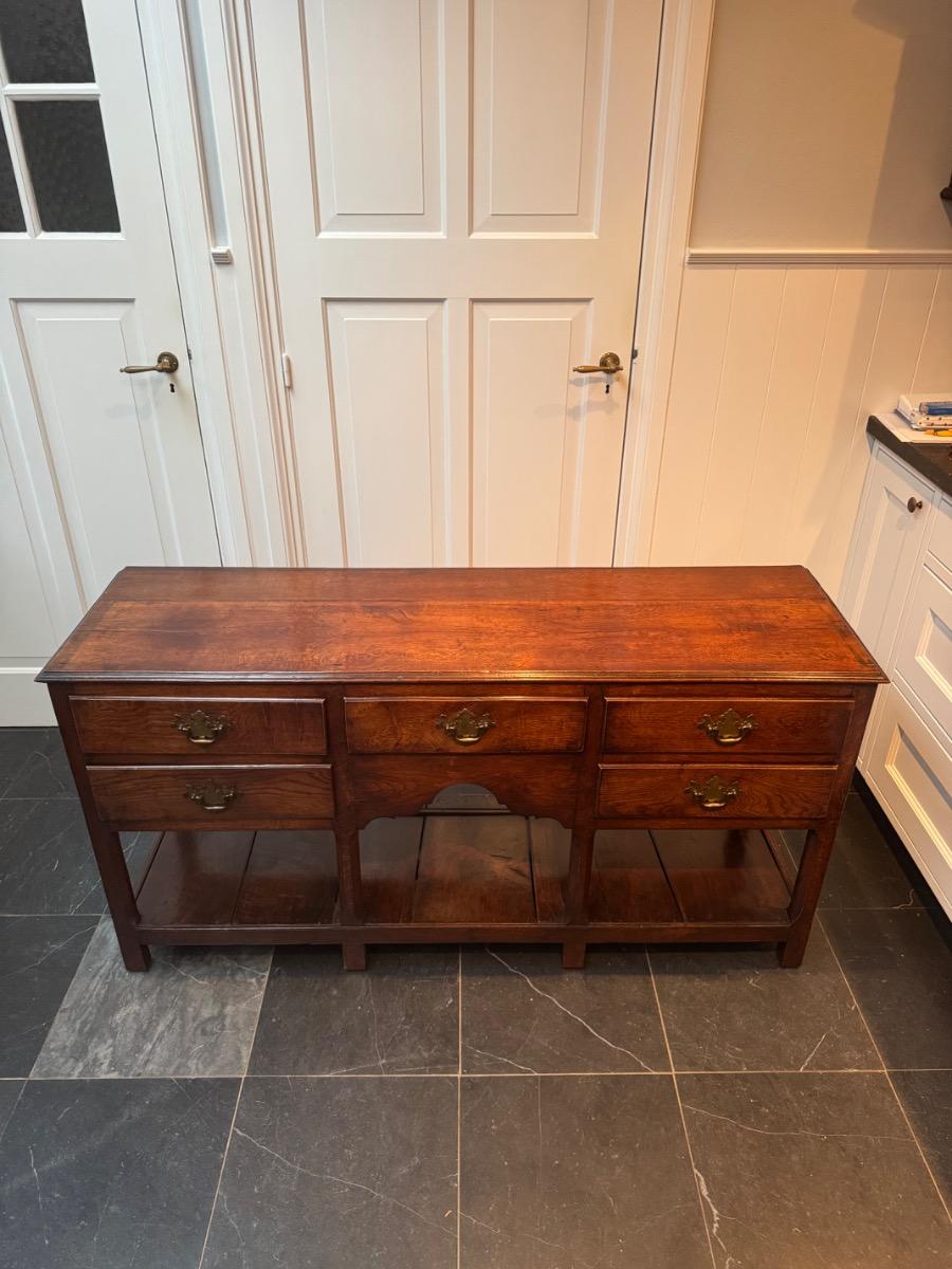 Small size potboard Dresser ca 1780