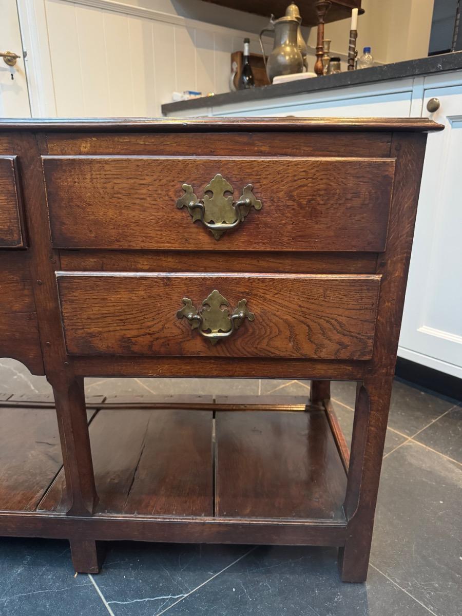 Small size potboard Dresser ca 1780