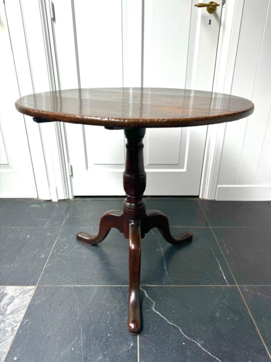 Tilttop table ca 1780