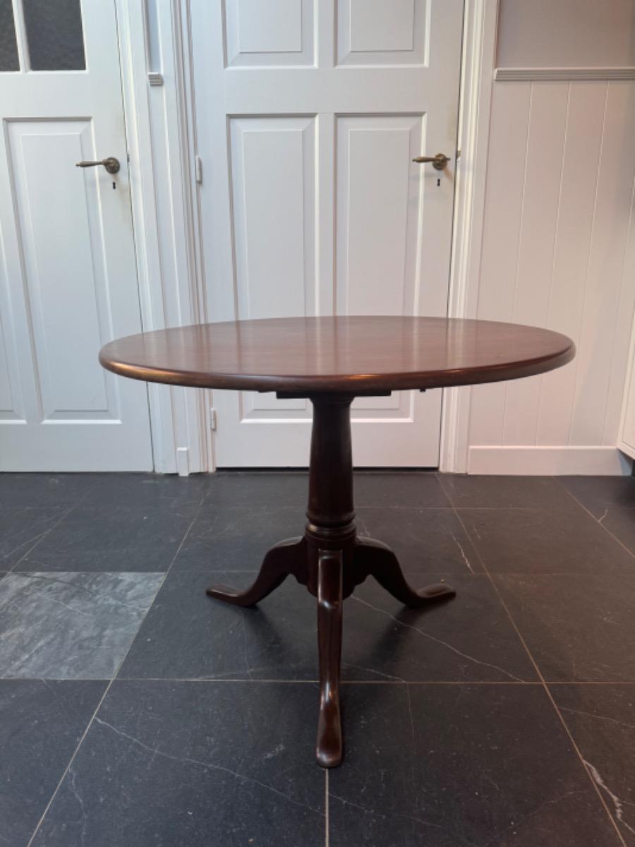 Tilttop table ca 1800