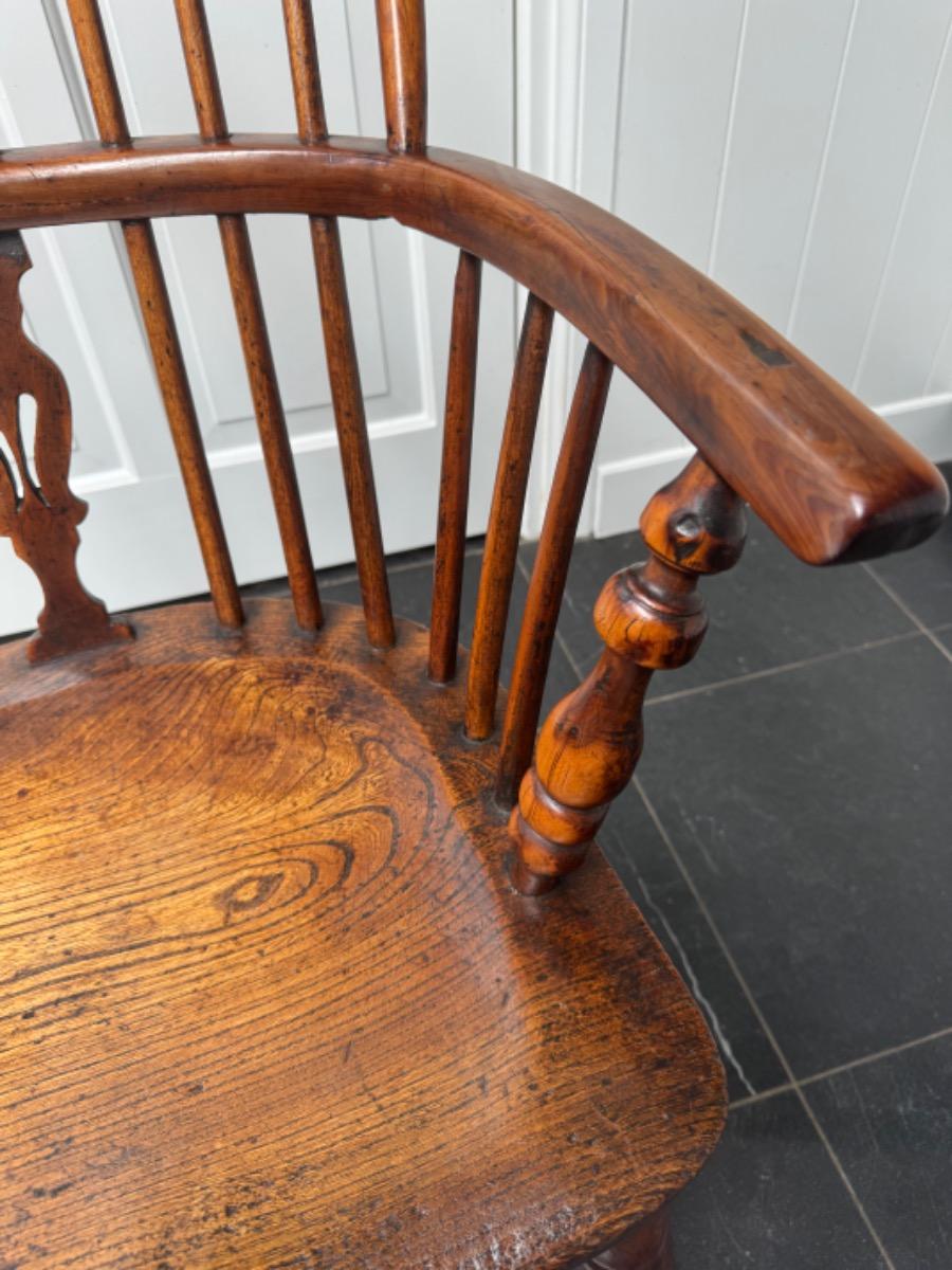 Yew wood Windsor chair 